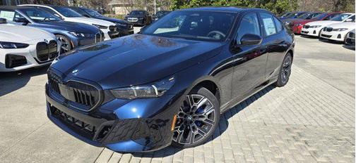 Carbon Black Metallic 2026 BMW 530 530i Sedan