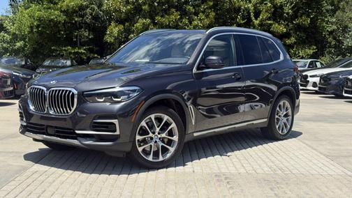 Dark Graphite Metallic 2022 BMW X5 sDrive40i