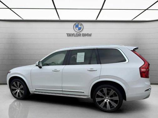 2022 Volvo XC90 T6 Inscription