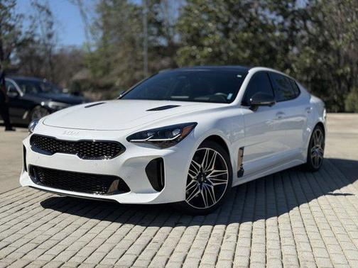 2023 Kia Stinger GT2
