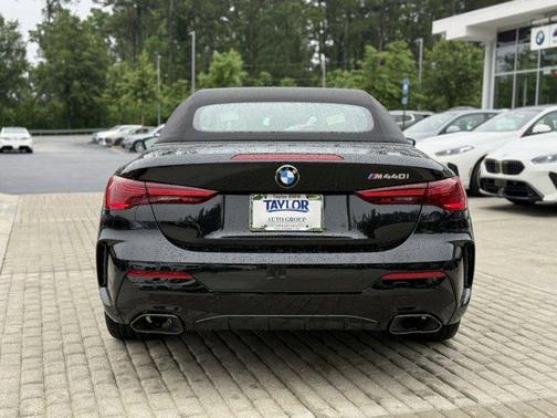 2026 BMW M440 i