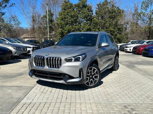 Space Silver Metallic 2026 BMW X1 xDrive28i
