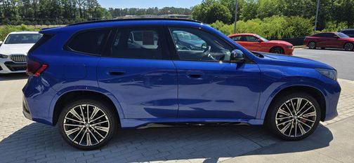 Portimao Blue Metallic 2025 BMW X1 xDrive28i