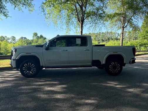 2024 GMC Sierra 2500 Denali Ultimate