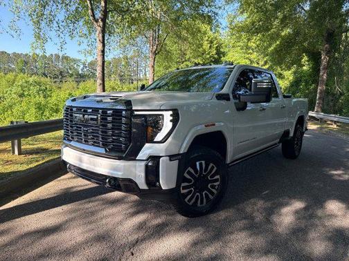 2024 GMC Sierra 2500 Denali Ultimate