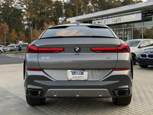 2026 BMW X6 xDrive40i