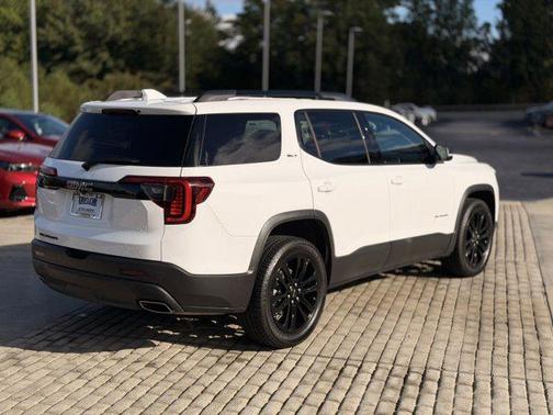 2022 GMC Acadia FWD SLT