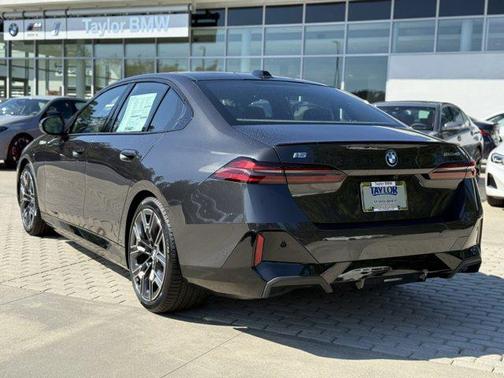 2026 BMW i5 eDrive40