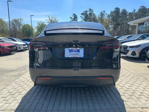 2024 Tesla Model X Long Range