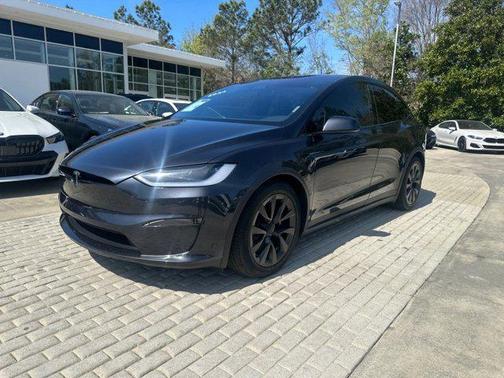 2024 Tesla Model X Long Range