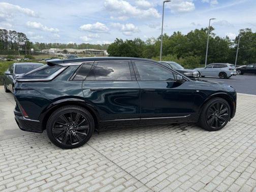 2024 Cadillac LYRIQ Sport w/1SK