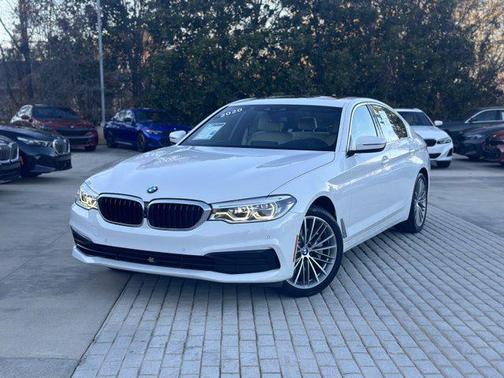 2020 BMW 530 530i