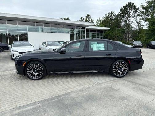 2025 BMW i7 eDrive50