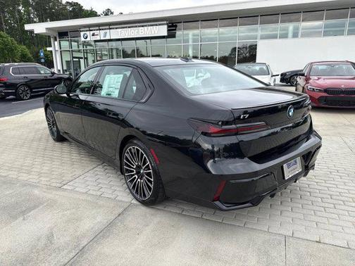 2025 BMW i7 eDrive50