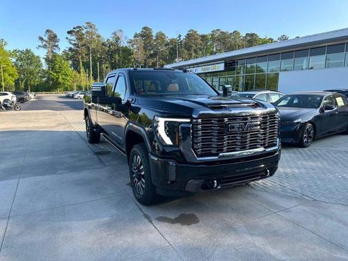 Onyx Black 2024 GMC Sierra 3500 Denali