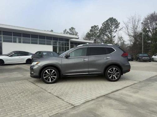 2020 Nissan Rogue SL