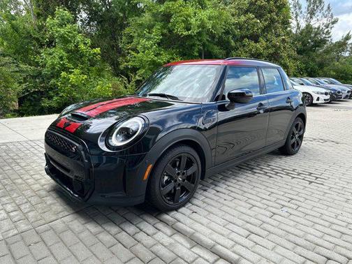 Midnight Black II 2024 MINI Hardtop Cooper S