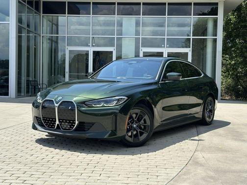San Remo Green Metallic 2023 BMW i4 Gran Coupe eDrive40