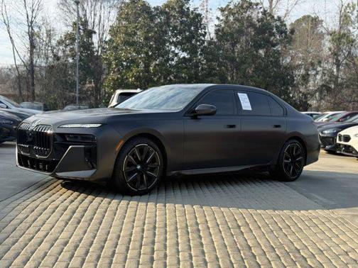 2024 BMW 760 xDrive