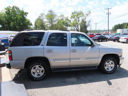 Doeskin Tan 2006 Chevrolet Tahoe LT