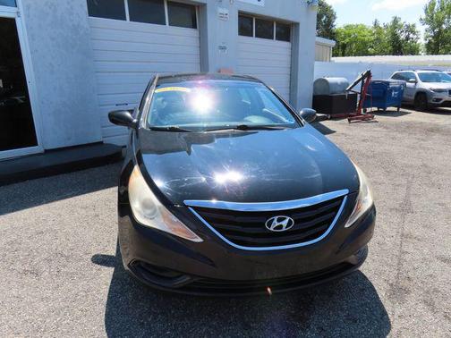 Midnight Black Mica 2012 Hyundai SONATA GLS