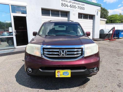 Burgundy 2015 Honda Pilot EX