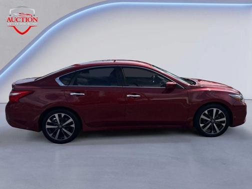 2016 Nissan Altima 2.5 SR