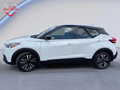 2019 Nissan Kicks SV