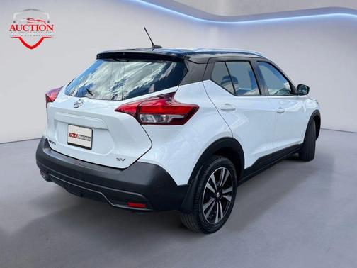 2019 Nissan Kicks SV