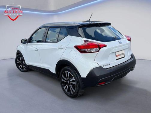 2019 Nissan Kicks SV