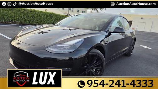 2022 Tesla Model 3 Standard Range