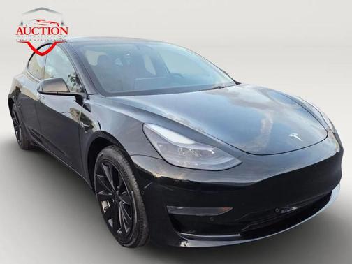 Solid Black 2022 Tesla Model 3 Standard Range