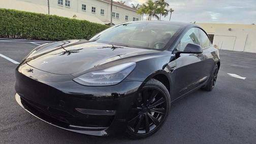 2022 Tesla Model 3 Standard Range