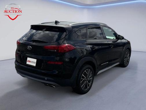 2019 Hyundai TUCSON SE