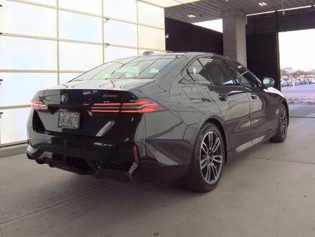 2025 BMW 530 530i Sedan 4D