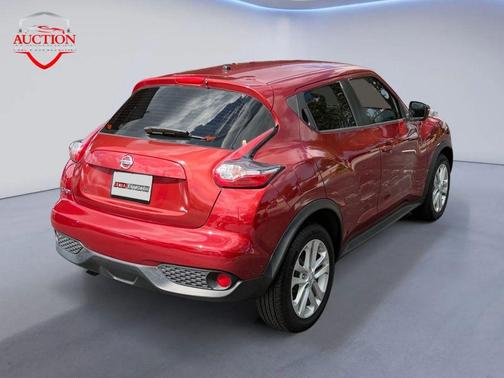 2017 Nissan Juke S