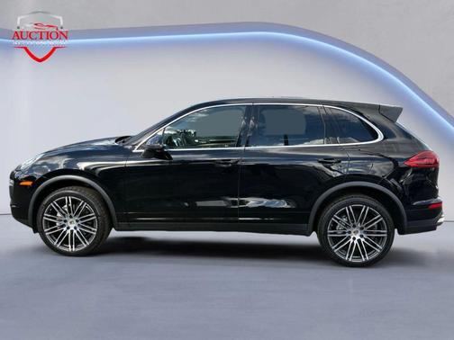 2015 Porsche Cayenne Cayenne