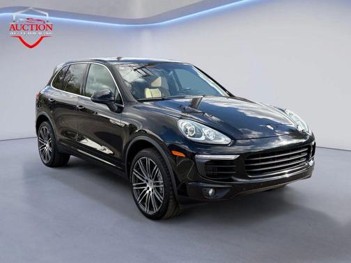 2015 Porsche Cayenne Cayenne