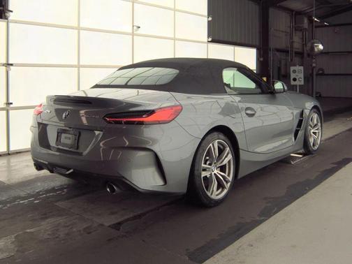 2025 BMW Z4 sDrive30i