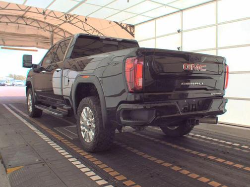 2023 GMC Sierra 2500 Denali