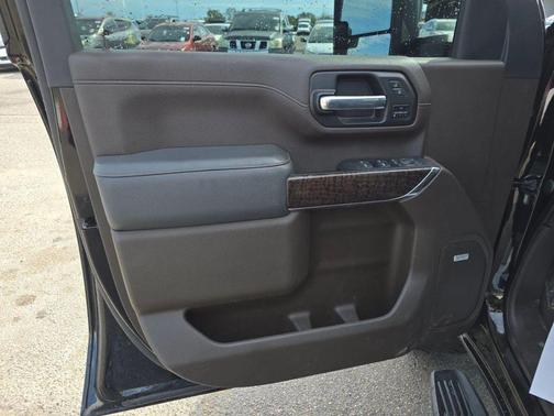 2023 GMC Sierra 2500 Denali