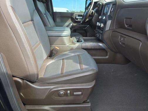 2023 GMC Sierra 2500 Denali