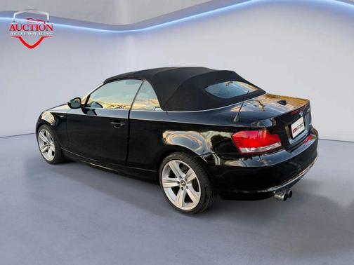 2011 BMW 128 128i Convertible 2D
