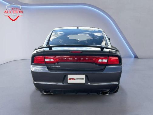 2014 Dodge Charger SXT
