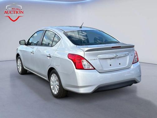 2018 Nissan Versa 1.6 SV