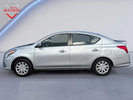 2018 Nissan Versa 1.6 SV