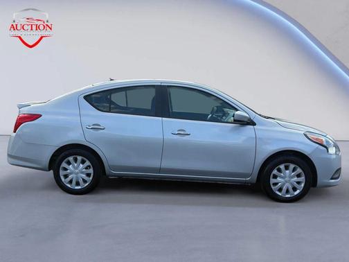 2018 Nissan Versa 1.6 SV