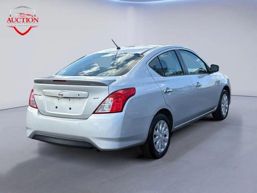 2018 Nissan Versa 1.6 SV