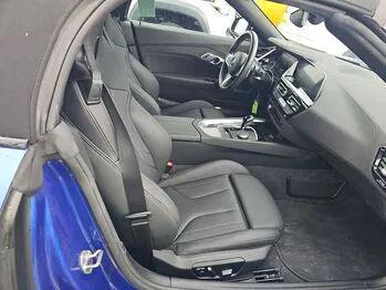 2025 BMW Z4 sDrive30i