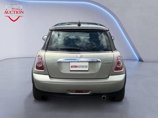 2011 MINI Cooper Base